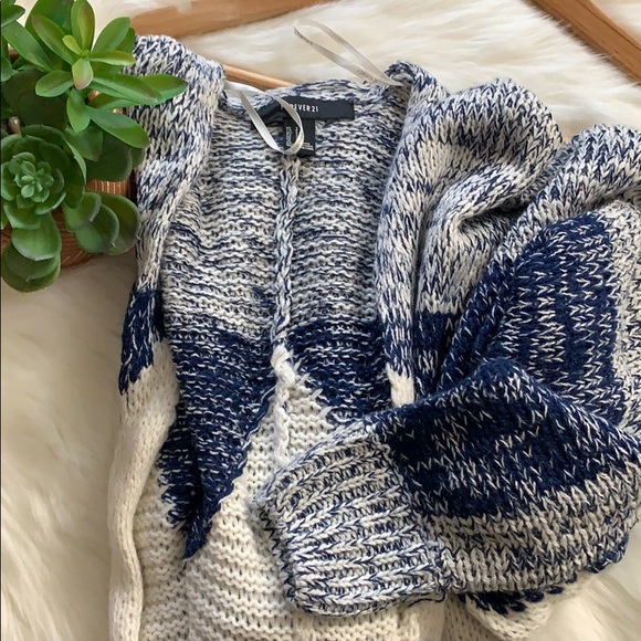 Forever 21 Sweaters - forever 21 • knit open front cardigan